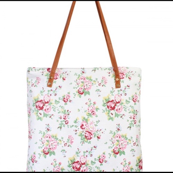π₯π₯ Large Floral Tote - Picture 3 of 4